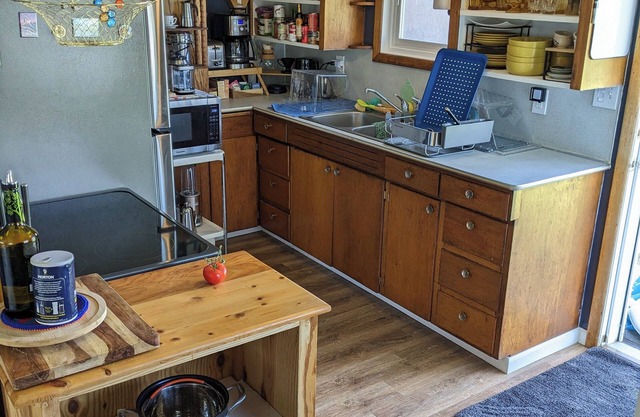 Clean, Private Unit in the Heart of Medical Lake