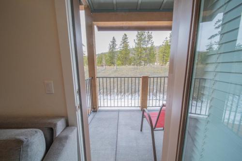 Clearwater Lofts Bldg 3 103 by SummitCove Lodging