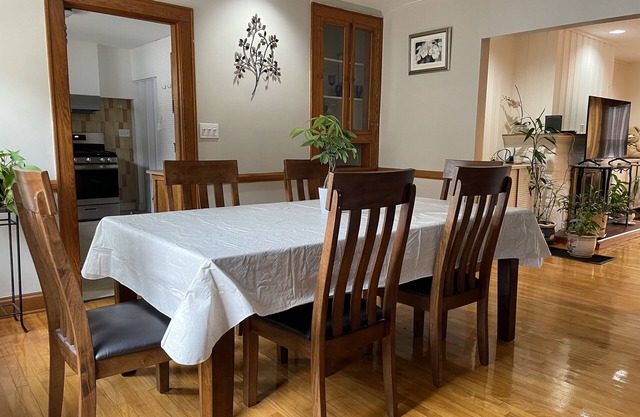 Close to BTV international Airport and 5mins to UVM college