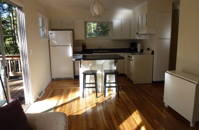 Close To Mt Sunapee - Skiing, Hiking Trails, Lake Access and more!