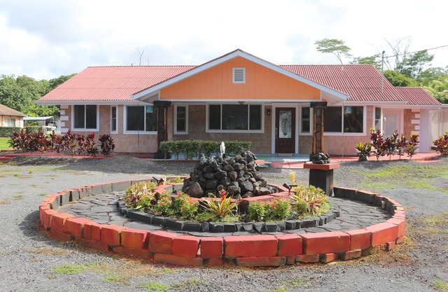 Close to ocean - 1750 sq ft Home with 4 Bedrooms, 4 Baths