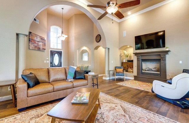 Clovis Retreat w/Patio & Yard ~ 3 Mi to Old Town!