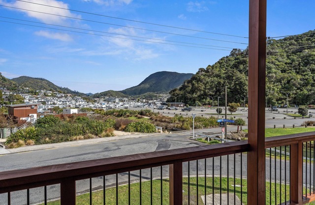 Coastal Charm - Picton Holiday Home