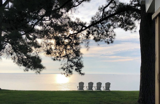 Coastal retreat along the serene shores of Potomac River in Colonial Beach