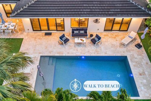 Coastal Style Haven Beach Proximity Heated Pool Tranquility Manatee Ranch Key RESlDENCES