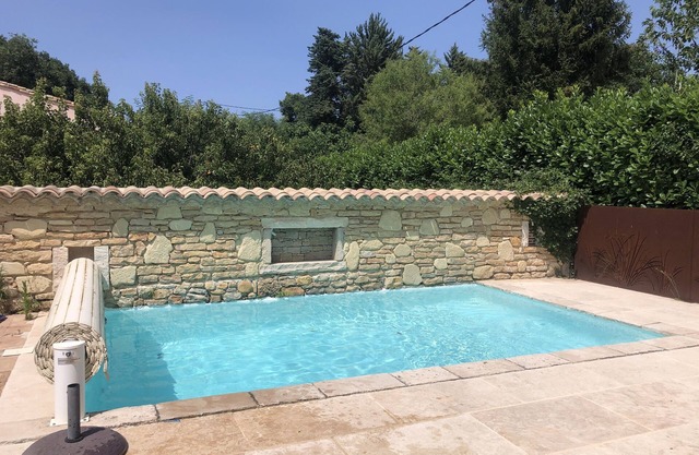 Cocon 8/10 Couchages à St Quentin la Poterie