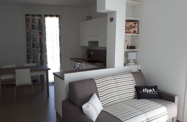 Code CIN IT010059C2QTYV23SY-Comfortable one-bedroom apartment a stone's throw from the azure sea