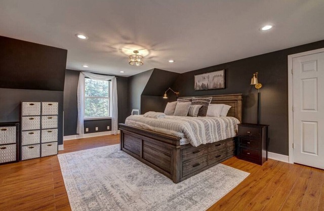 Coffee Bar, Hot Tub, Fenced-In Yard, and Fire Pit!
