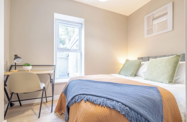 Coleraine, Northern Ireland - River Bann Rooms (Room 5)
