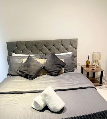 Colindale Apartments