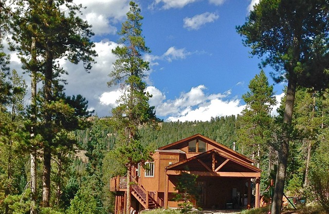Colorado Mountain Living - Newly Remodeled!!