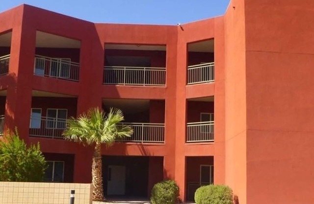 Colorado Riverfront Rental