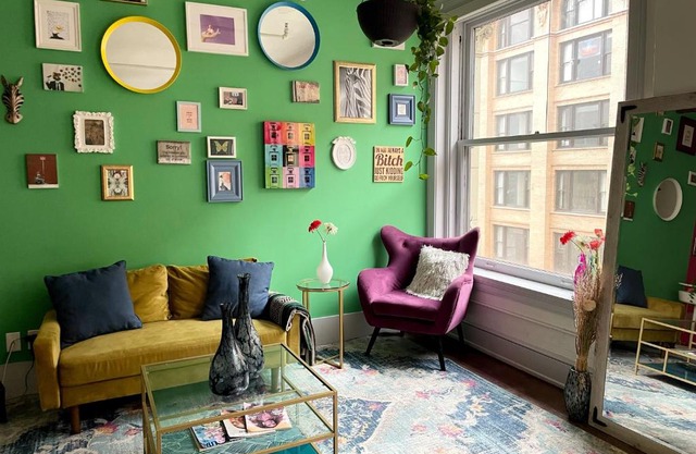 Colorful Downtown LA Spacious bohemian loft