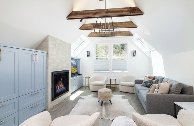 Columbine A- Newly Remodeled Downtown Telluride Townhome