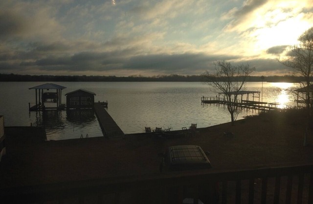 Come get away from it all and enjoy life on the water!