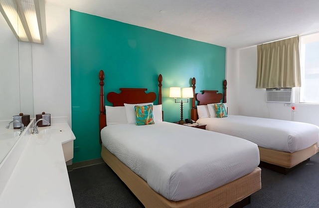 Comfort and Convenience! Onsite Pool, Pet-Friendly Property