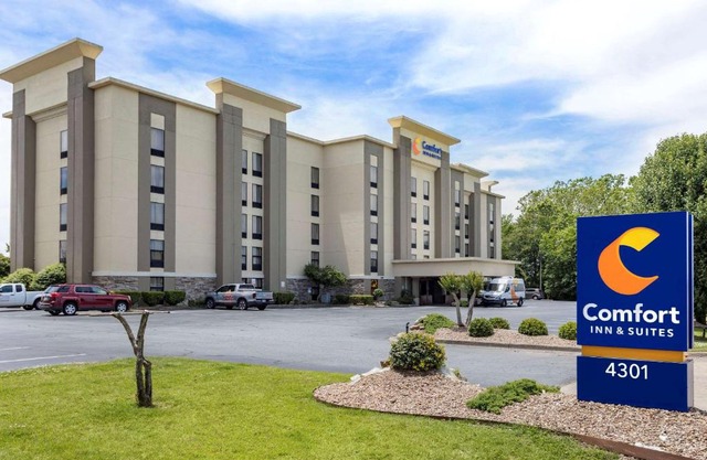 Comfort Inn & Suites Little Rock Airport