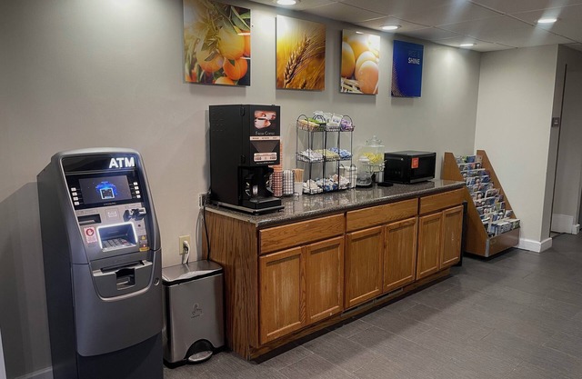 Comfort Inn & Suites Syracuse-Carrier Circle