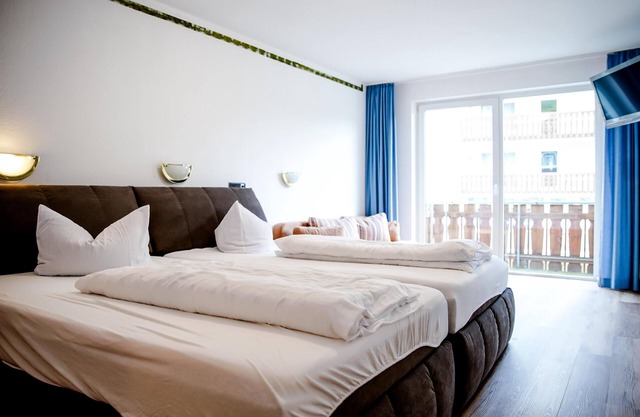 Comfortable and versatile room -perfect for relaxation, work and exchange