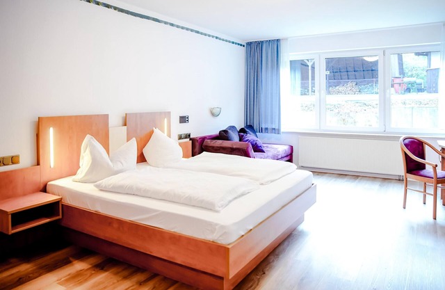 Comfortable and versatile room -perfect for relaxation, work and exchange