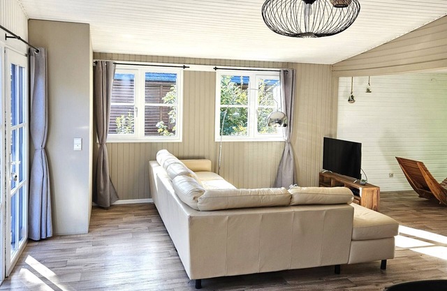 Comfortable chalet in the heart of nature, near Durbuy center. Dogs allowed