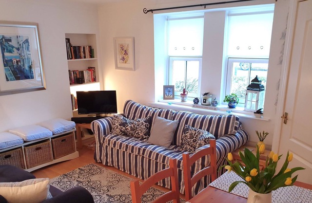 Comfortable coastal cottage in Crail, ideal for couples