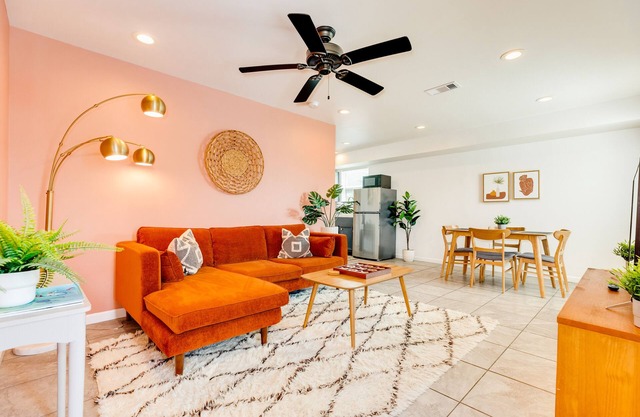 Comfortable duplex with large 2nd floor deck, W/D, central AC-1 block from beach