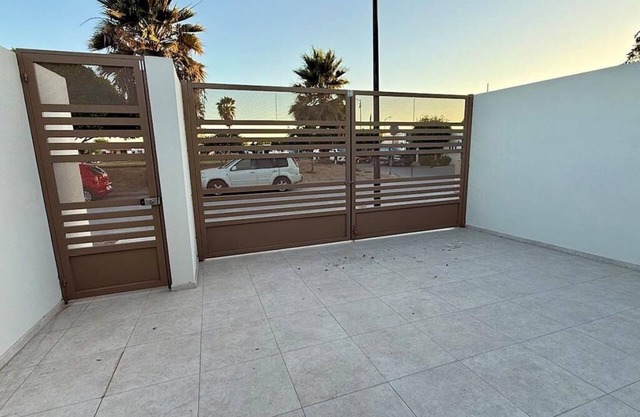 COMFORTABLE HOUSE IDEAL FOR FAMILIES, IN SEMI-PRIVATE, CLOSE TO TOURIST ATTRACTIONS
