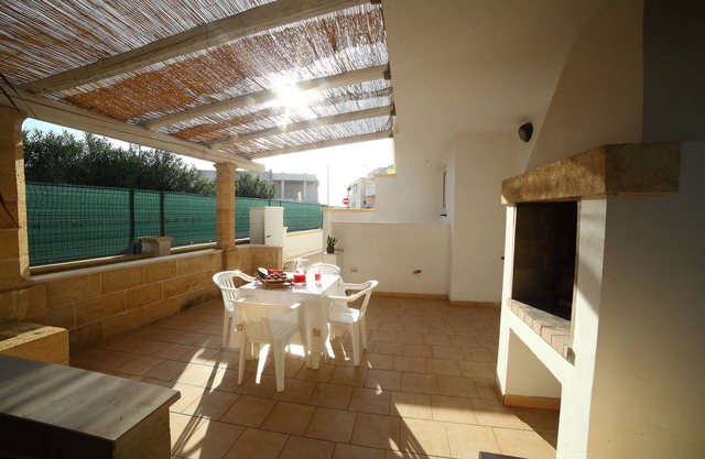 Comfortable mini studio 2 places with garden 100 from the beach and the center
