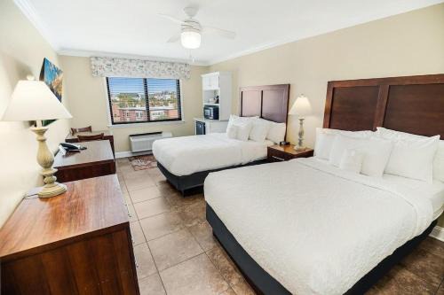 Comfortable Resort View Lodge Room 3rd Floor