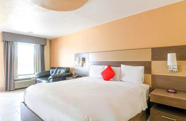 Comfortable Room with All Essentials - Your Relaxing Haven, Free Parking