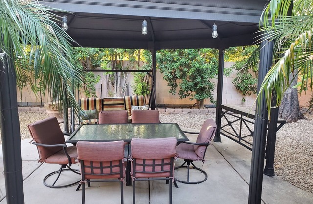 Comfortable upscale home in north central Phoenix