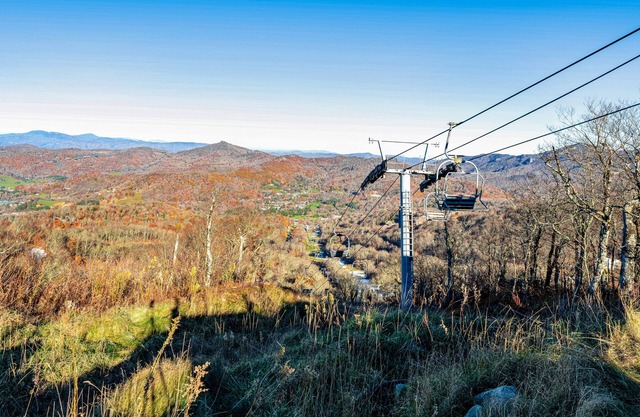 Comfy Condo At Top Of Sugar Mtn - Ski In Ski Out - AC, WiFi