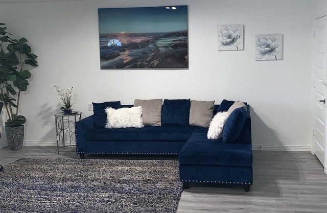 Comfy Quarters Retreat