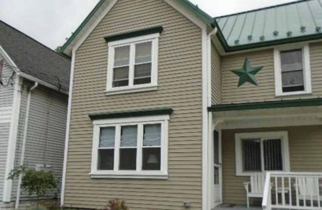 Coming soon!!! Charming 3 bedroom home in the village of Lancaster!