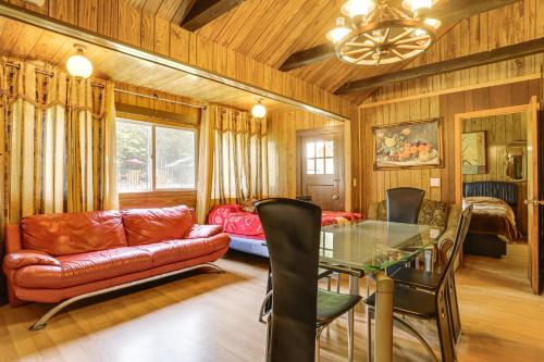 Community Perks Mongaup Valley Cabin with Grill!