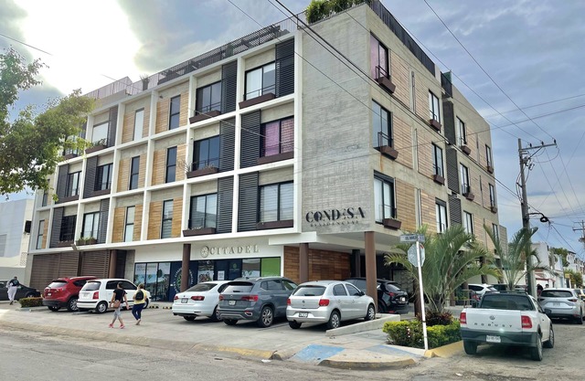 Condesa Apartments