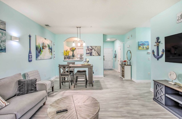Condo at Barefoot Golf Resort w/Shuttle to Beach!