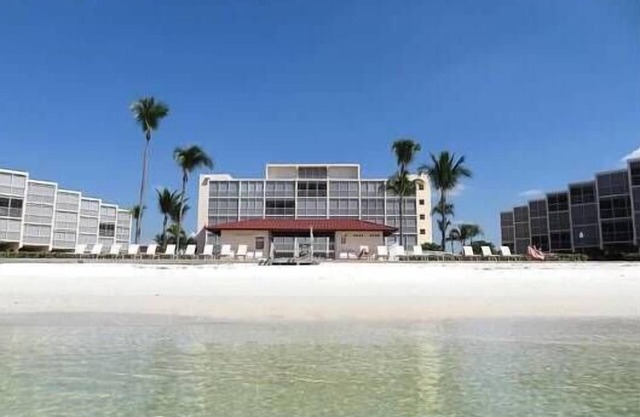 Condo directly on beach!