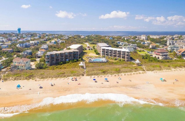 Condo in Duck with Ocean Views, Community Amenities
