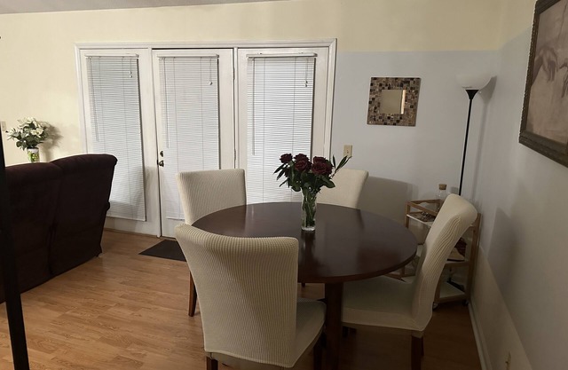 Condo near Cone Health, Honda, Downtown Greensboro!