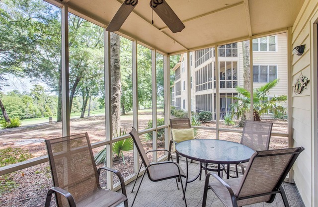 Condo w/Golf Course Views < 1 Mi to Sunset Beach!