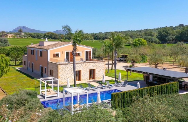 Conies Salvia Luxury Villa