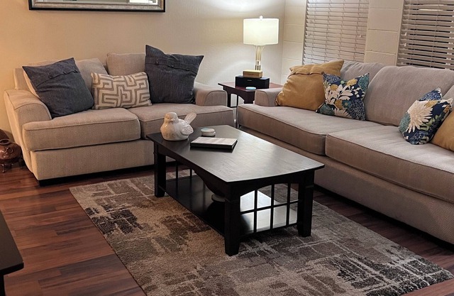 Contemporary 1st Floor Condo w/Community Pool! Minutes from Downtown Reno & UNR!