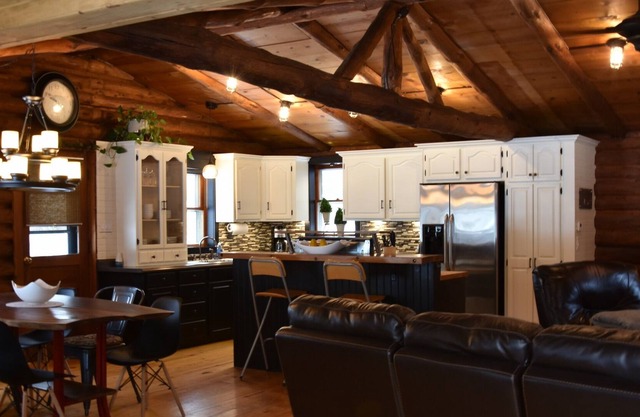 Contemporary Cabin Near Pine Creek, PA Grand Canyon and More