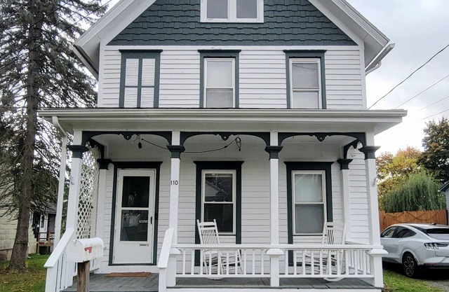 Conveniently located near main street w/L2 EV charging facility
