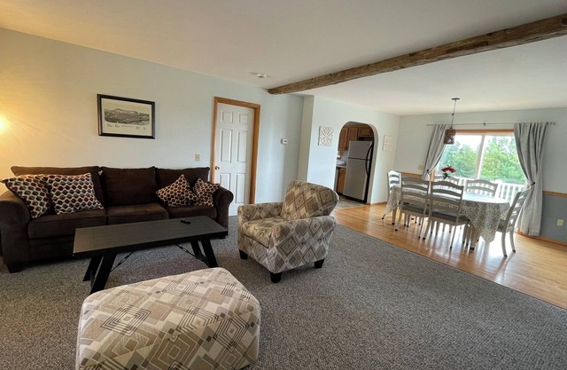 Cooperstown Double Play Lodge Unit A Near HOF