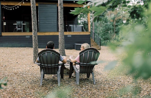 Copper Haven. Romantic Modern Escape in the Woods