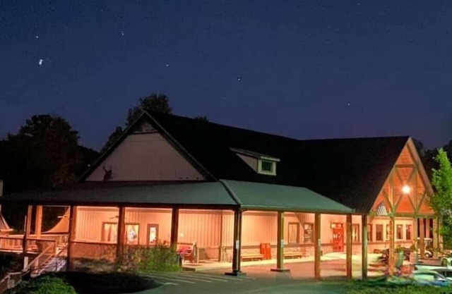 Copperhead Lodge and Resort Cabin Rentals