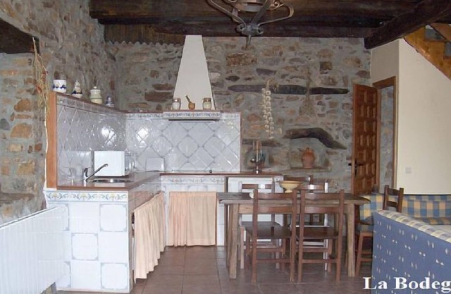 Corridor House for 6 people